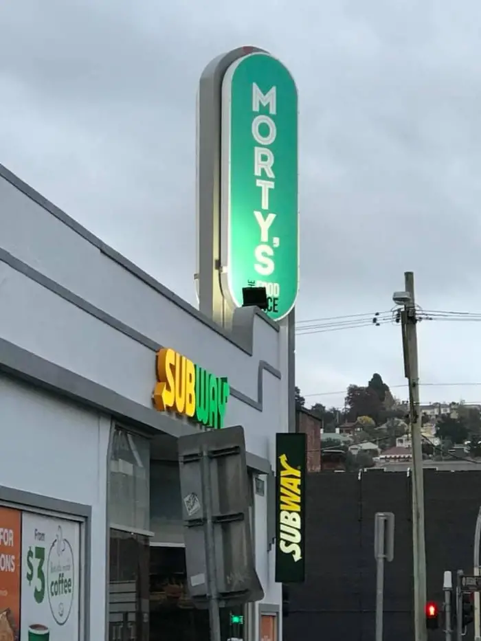 57311555 2605687049444732 1917338418149326848 n